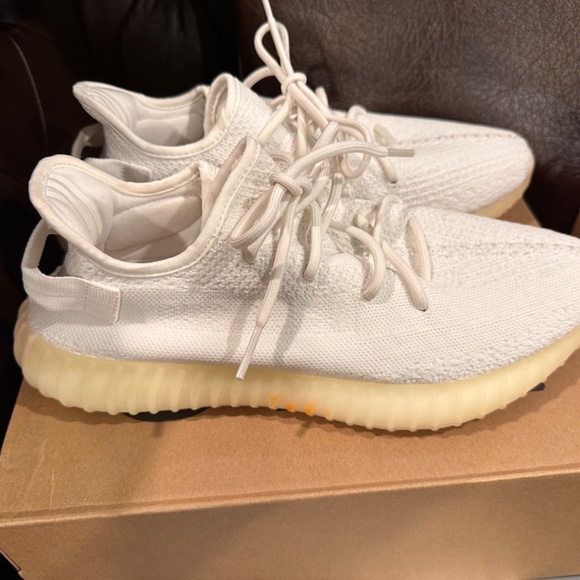White Yezzy Boost 350 size 12 - Picture 2 of 6